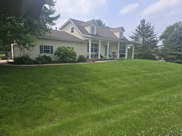 131 N Gadwall Ln, Downs, IL 61736