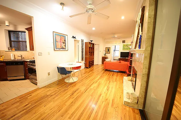 Sold by Coldwell Banker Signature Properties | media 23