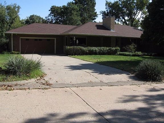 2nd image of 101 Moyne Dr