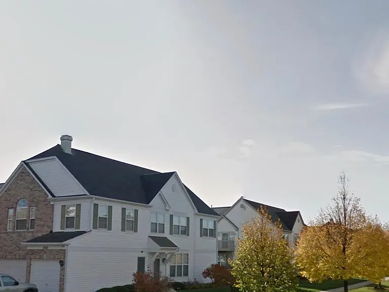 2880 Stonewater Dr — Photo 26