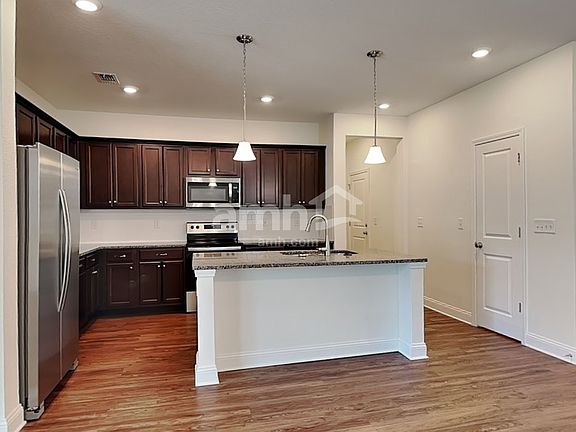 5th image of 2986 Hill Valley Ln