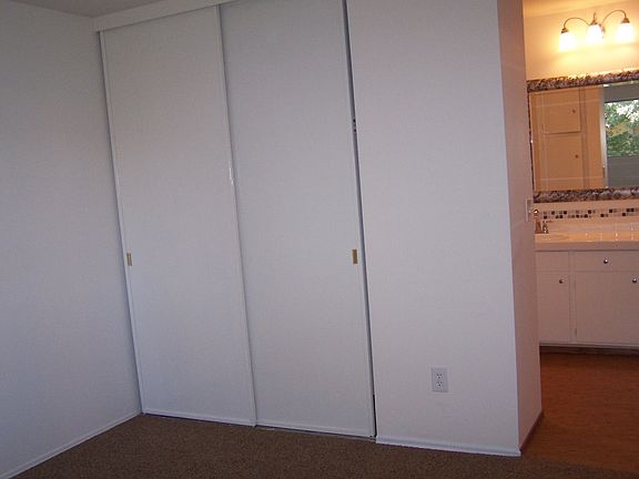 4th image of 6295 Stanley Ave APT 9
