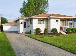 40 Teresa Dr, Lackawanna, NY 14218