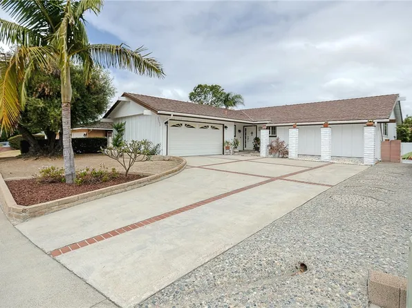 25532 Charlemagne, Laguna Hills, CA 92653