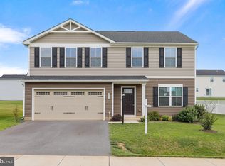 242 Otero Ln, Hedgesville, WV 25427