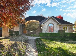 2590 S White Oak Ave, Springfield, MO 65809