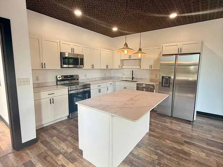 101 N Jefferson St — Photo 13