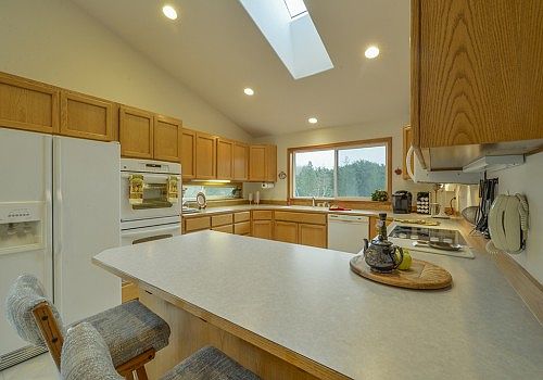 5th image of 10212 438th Street Ct E