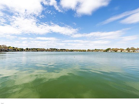 Private lake for the residents with three parks. Swimming and small water craft allowed. 