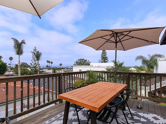 2nd image of 4580 Point Loma Ave