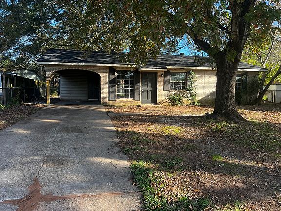 2nd image of 3415 Ponderosa Cir