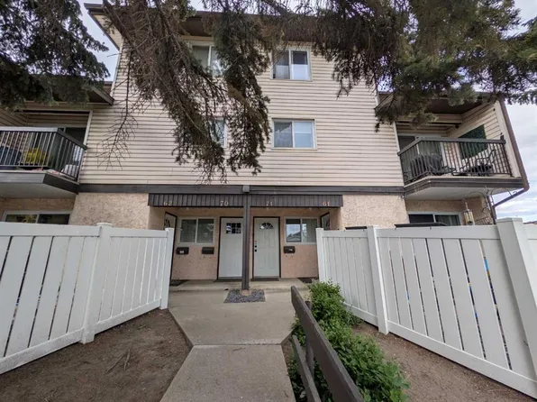 3745 S Fonda Way SE #71, Calgary, AB T2A 5W7
