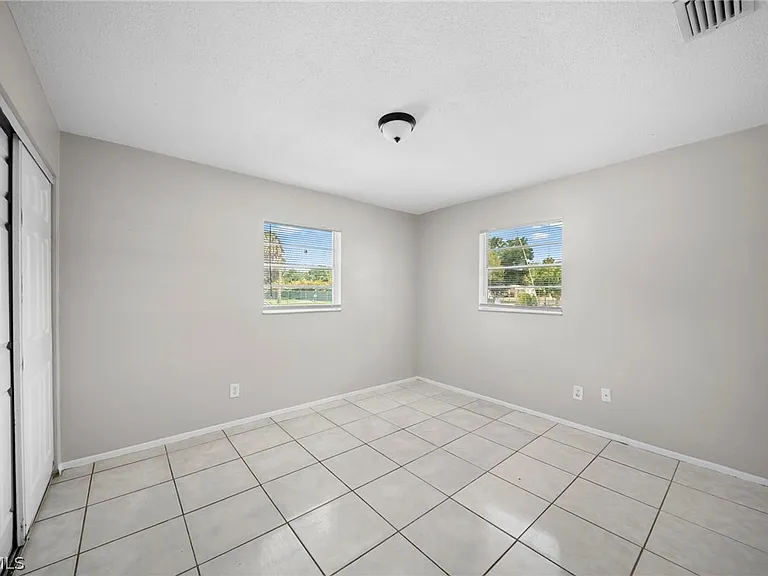 464 Carolina Ave #A — Photo 12