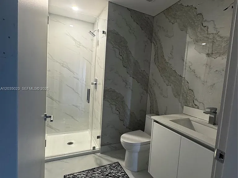 700 NE 24th St #2206 — Photo 21