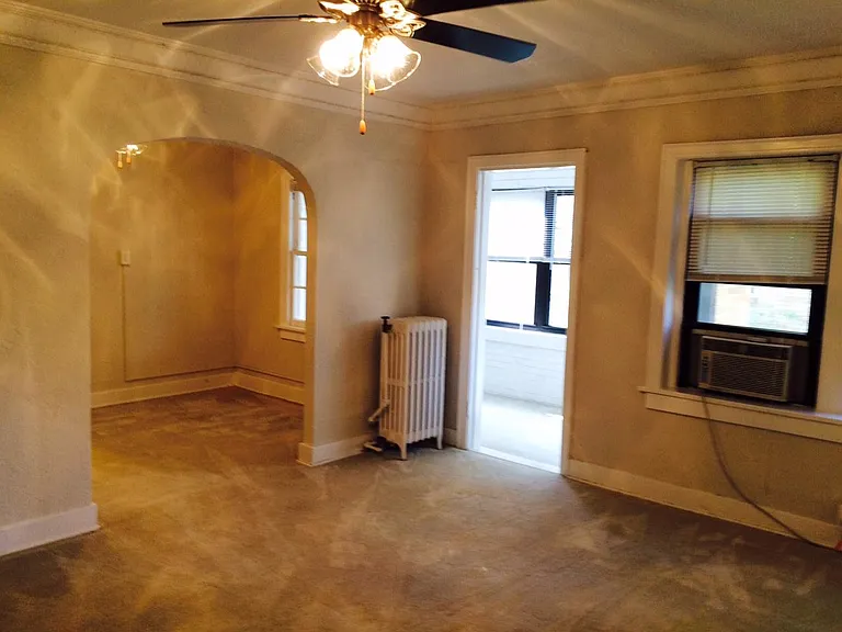 Longfellow Apartments — Photo 27