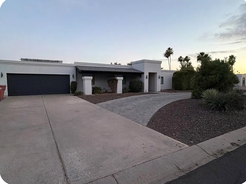 7321 E Camino Santo