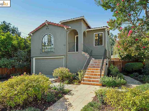 2nd image of 3985 Fruitvale Ave