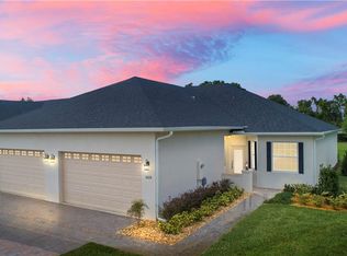 1077 Green Gate Blvd, Groveland, FL 34736