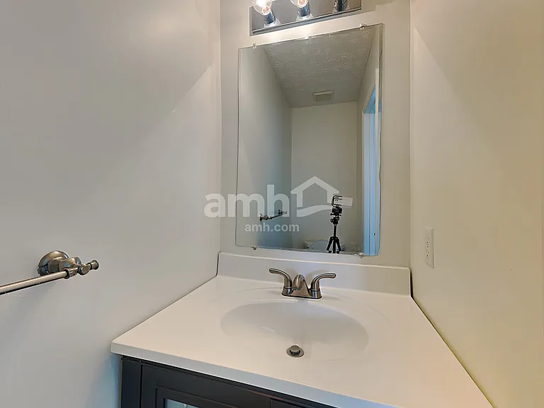 2324 Pleasant Meadow Dr — Photo 11