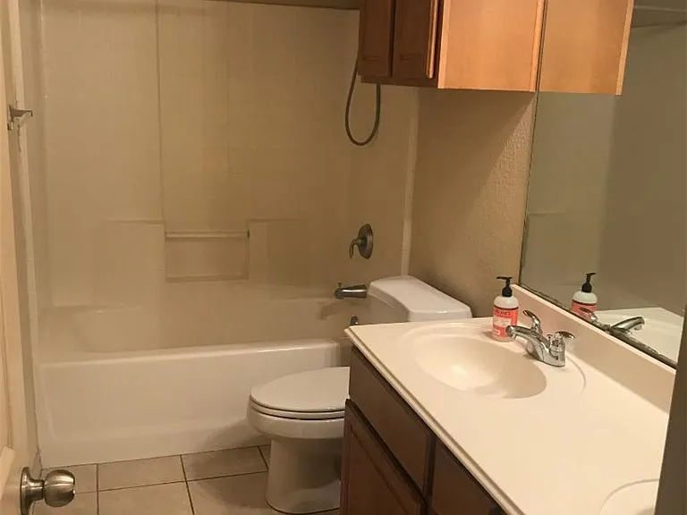 2212 Brougham Pl — Photo 9