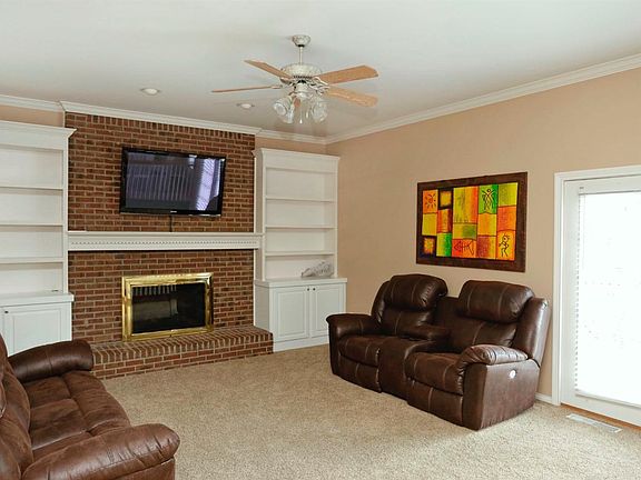 5th image of 4360 Creek Valley Way