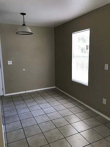 919 Evergreen Dr — Photo 7