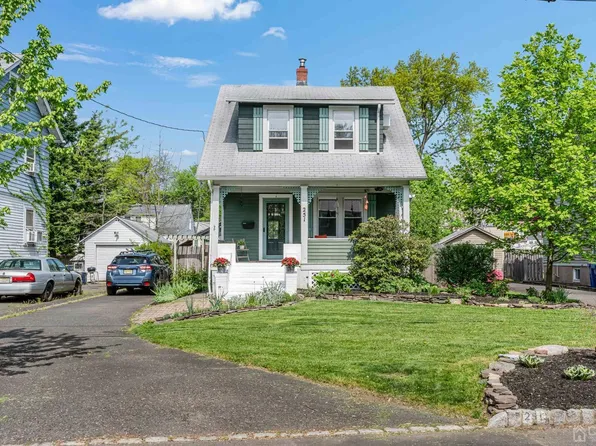 251 N Jackson Ave, North Plainfield, NJ 07060