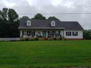 2596 Old Winston Rd, Pilot Mountain, NC 27041