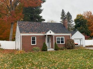 35 Elbert Rd, Agawam, MA 01001