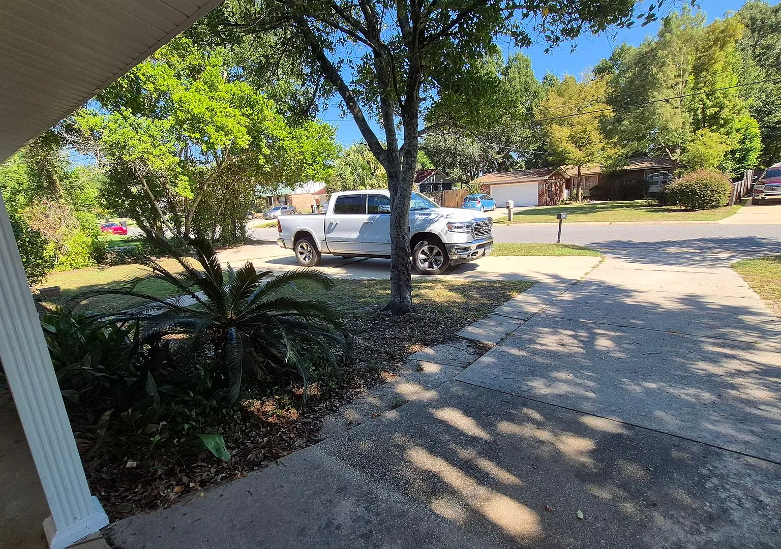Charming 2 Bedroom 1.5 Bath for Rent — Photo 2