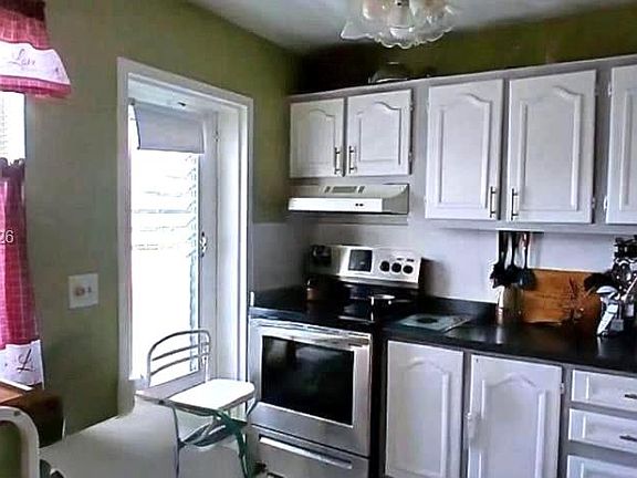 2nd image of 4090 NW 42nd Ave APT 304