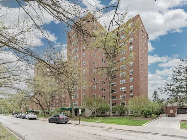 13800 Shaker Blvd APT 702, Cleveland, OH 44120
