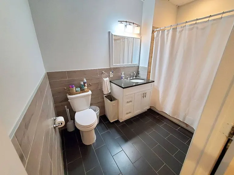 331 Bloomfield Ave — Photo 23