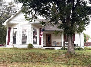 113 S Main St, Humboldt, TN 38343
