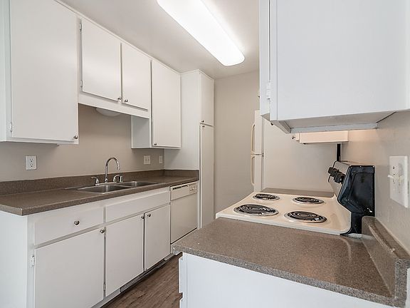 5th image of 8563 Lake Murray Blvd #1114