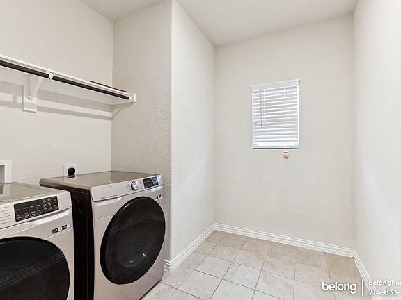 5th image of 2860 Fox Trail Ln