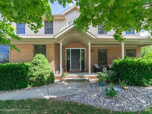 2nd image of 1108 Candela Ln