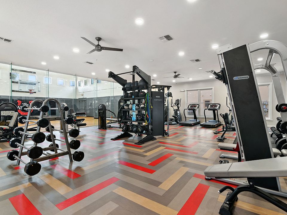 The Canyons Apartments, Ft Worth, Texas