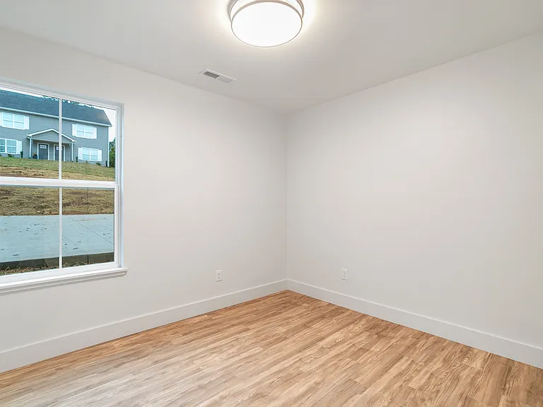1621 Francis Rd — Photo 20