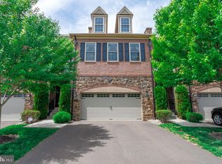 26 David Dr, Newtown, PA 18940