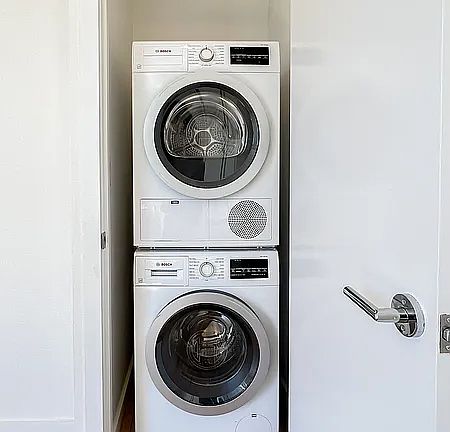 3rd image of 200 Mott St #2C