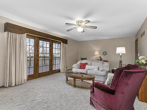5th image of 8823 Evanston Way