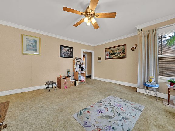 4th image of 3131 N Major Ave