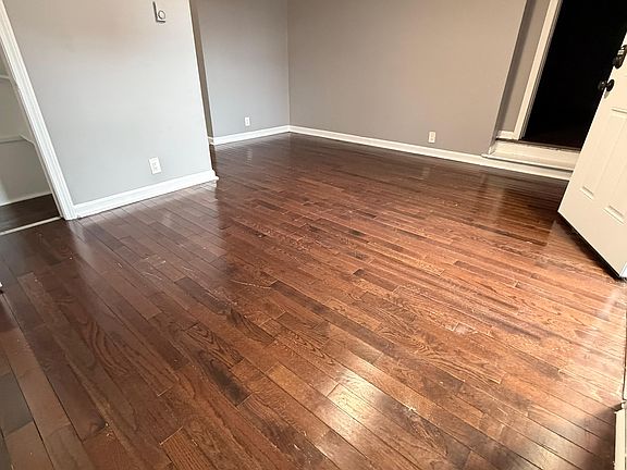3rd image of 95 Weybosset St #7