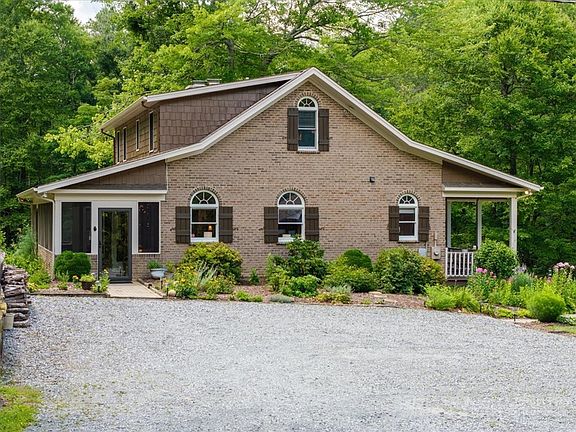2nd image of 1243 Meadowfork Road