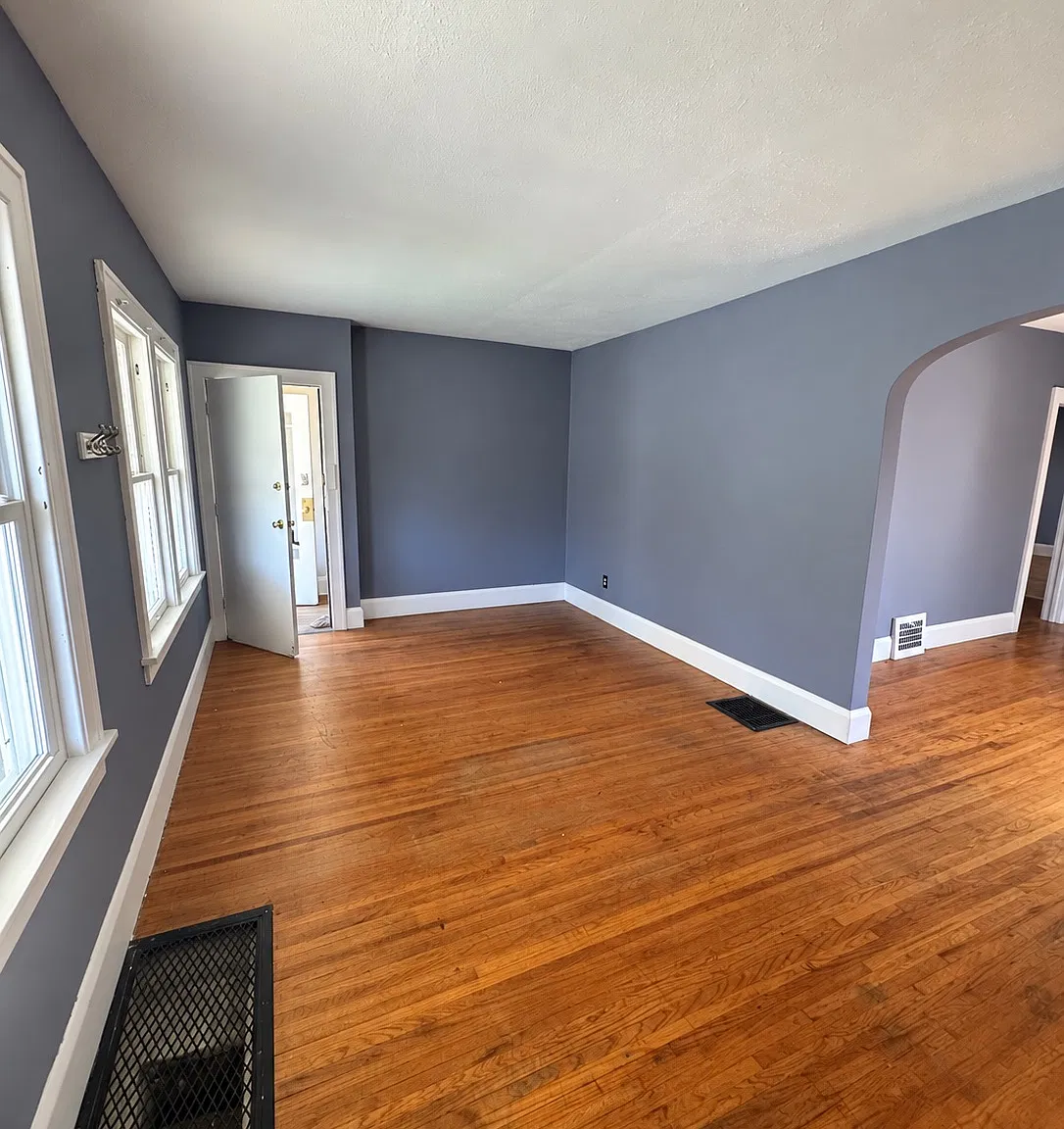 2 bed, $975 — Photo 1