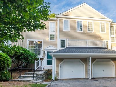 805 Kittering Way, Worcester, MA, 01609