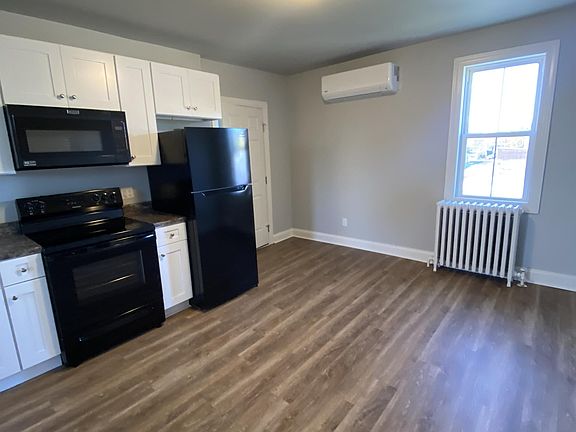2nd image of 930 N Shippen St #3
