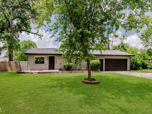 11230 N College Ave, Carmel, IN 46032