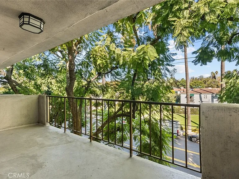 330 W State St #316 — Photo 7